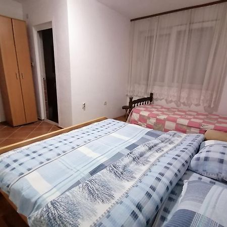 Ohrid Apartments Bagian luar foto