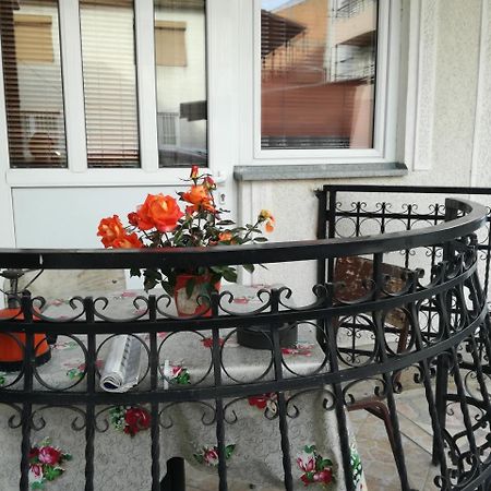 Ohrid Apartments Bagian luar foto
