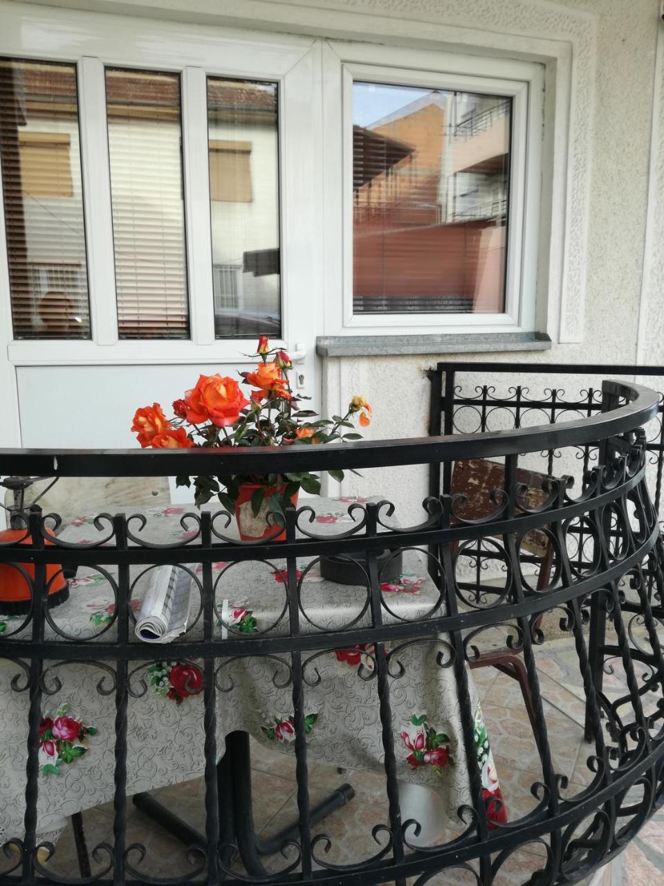 Ohrid Apartments Bagian luar foto